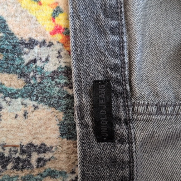 Uniqlo Wide Straight Jeans, size 30, gray denim, EUC - Picture 3 of 6